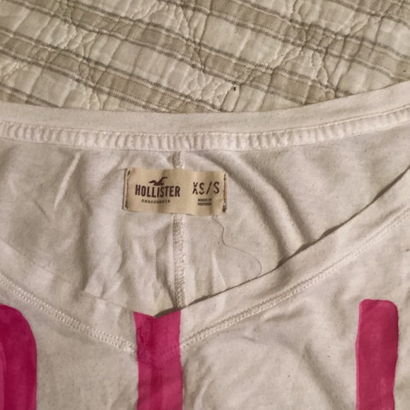 HOLLISTER WHITE OFF THE SHOULDER TOP SIZE XS/S - Picture 2 of 5